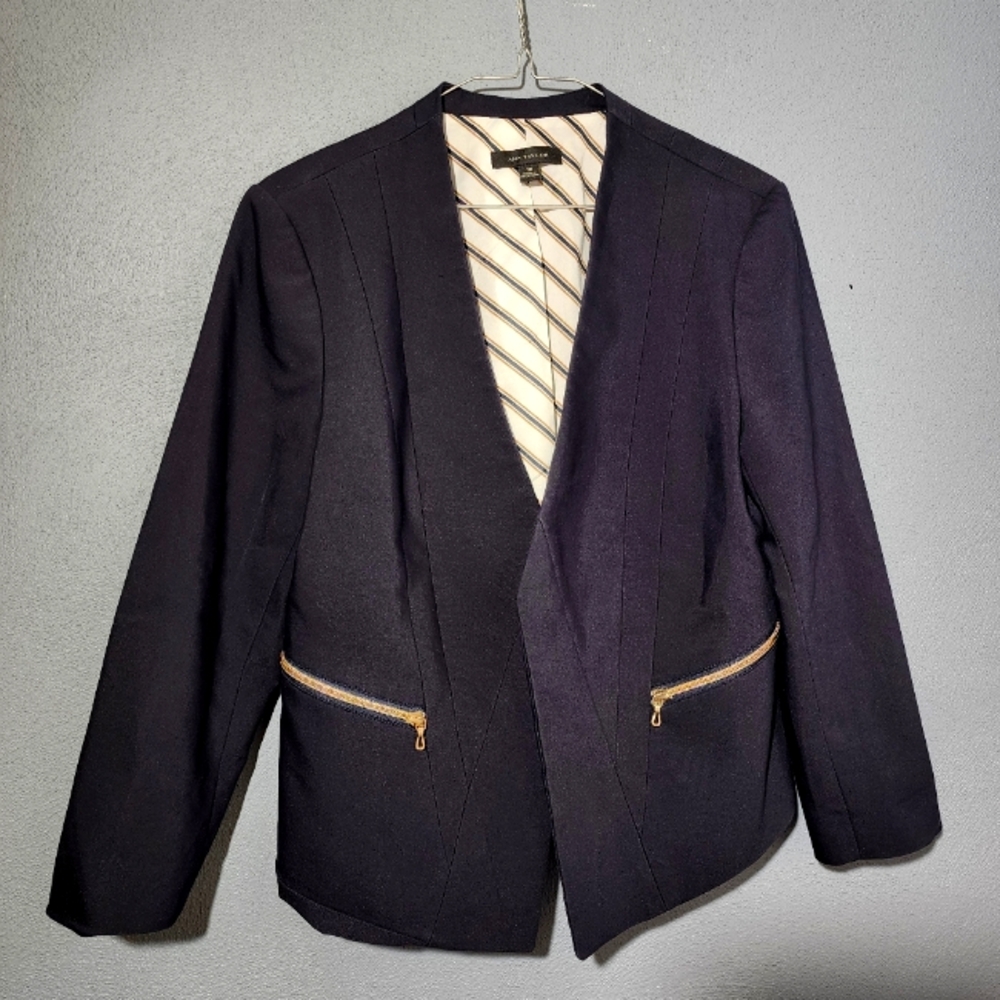 Ann Taylor, women blazer, navy, blue, white and yellow lines inside. Size 10
